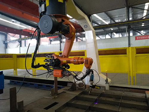 創(chuàng)想激光視覺焊縫跟蹤傳感器，助力中厚板焊接智能化